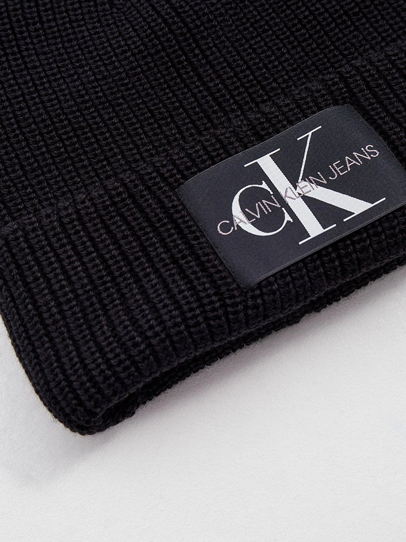 Шапки та кепки Calvin Klein Jeans модель K60K607383_BDS Шапки та кепки Calvin Klein Jeans модель K60K607383_BDS Фото