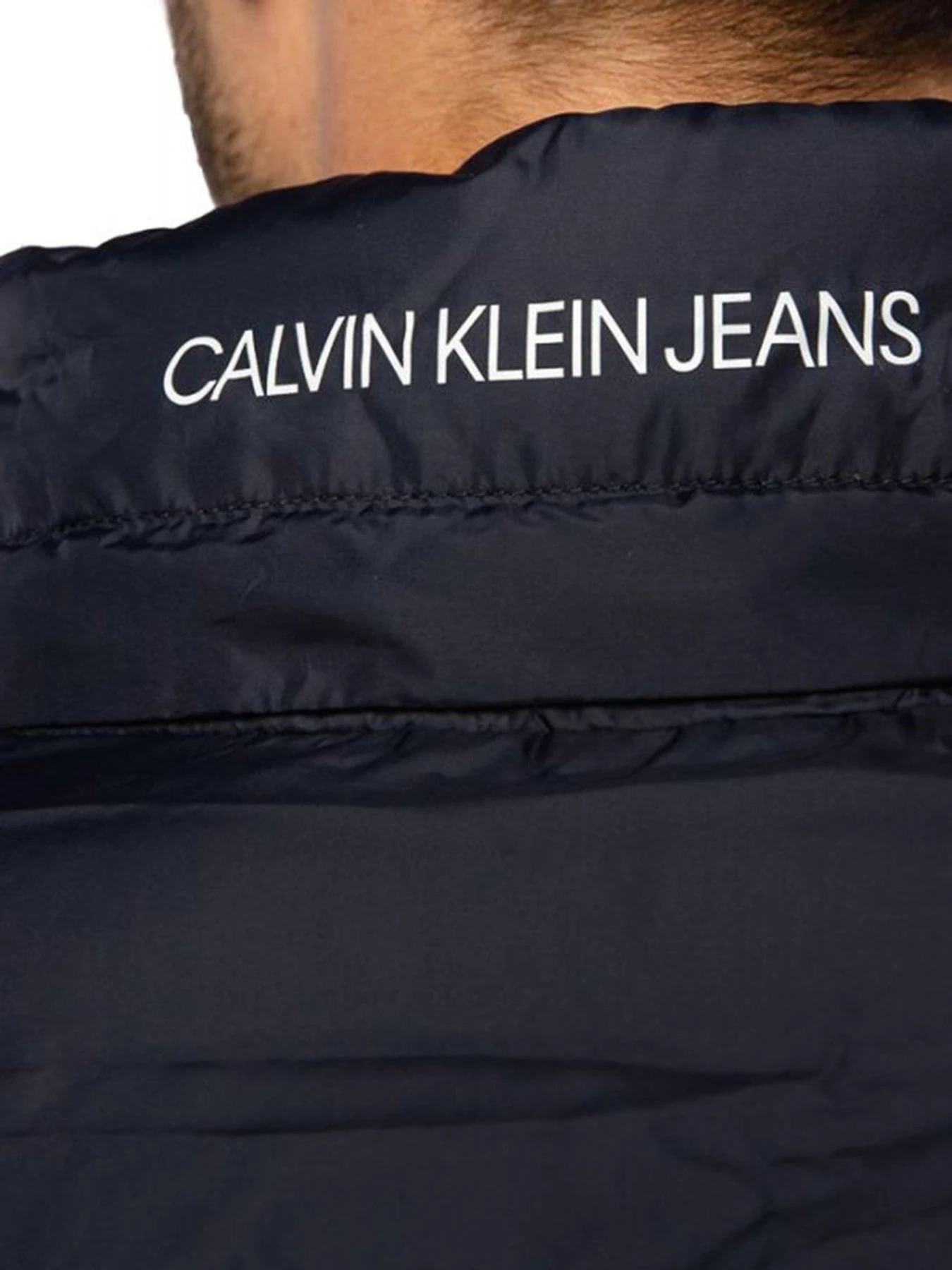Куртки и дубленки Calvin Klein Jeans модель J30J318412_CHW Куртки и дубленки Calvin Klein Jeans модель J30J318412_CHW Фото
