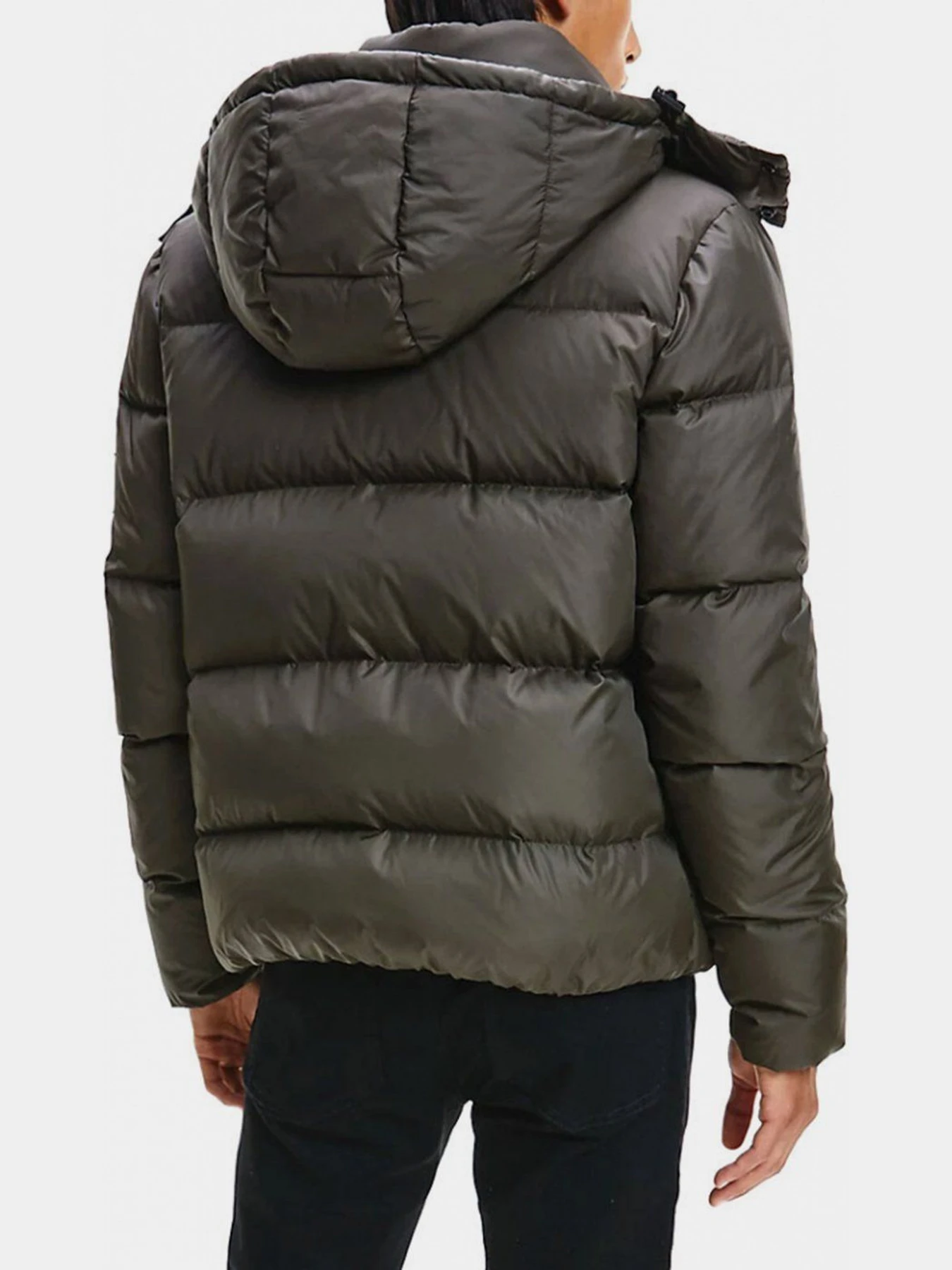 Куртки и дубленки Calvin Klein Jeans модель J30J318412_LBL Куртки и дубленки Calvin Klein Jeans модель J30J318412_LBL Фото