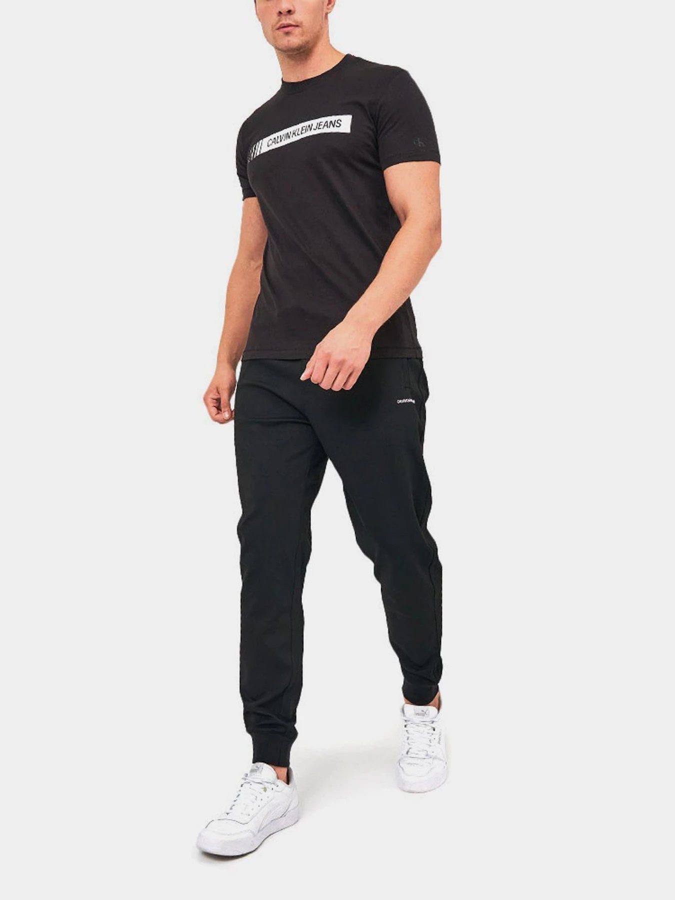 Брюки Calvin Klein Jeans модель J30J318594_BEH Фото