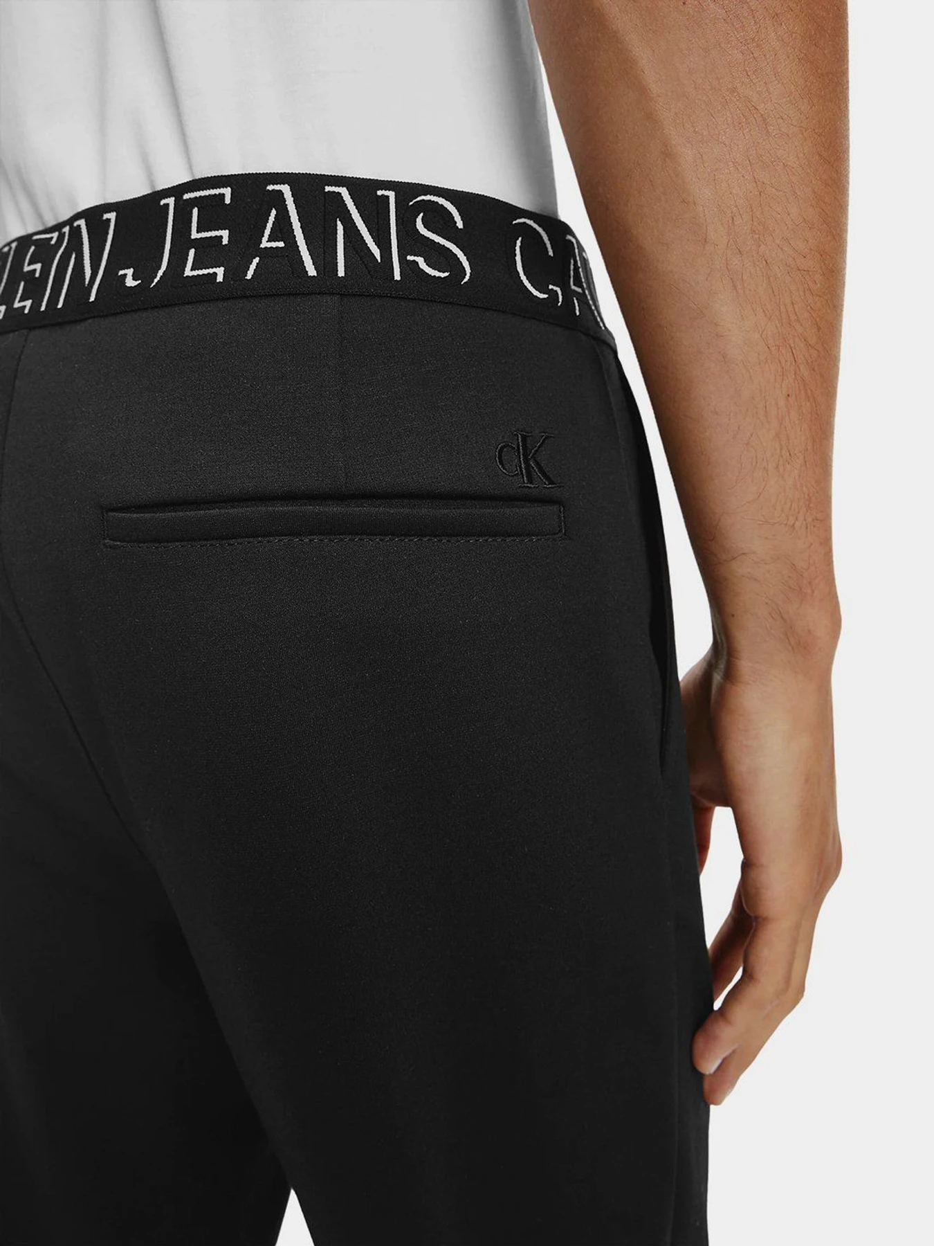 Брюки Calvin Klein Jeans модель J30J318605_BEH Брюки Calvin Klein Jeans модель J30J318605_BEH Фото