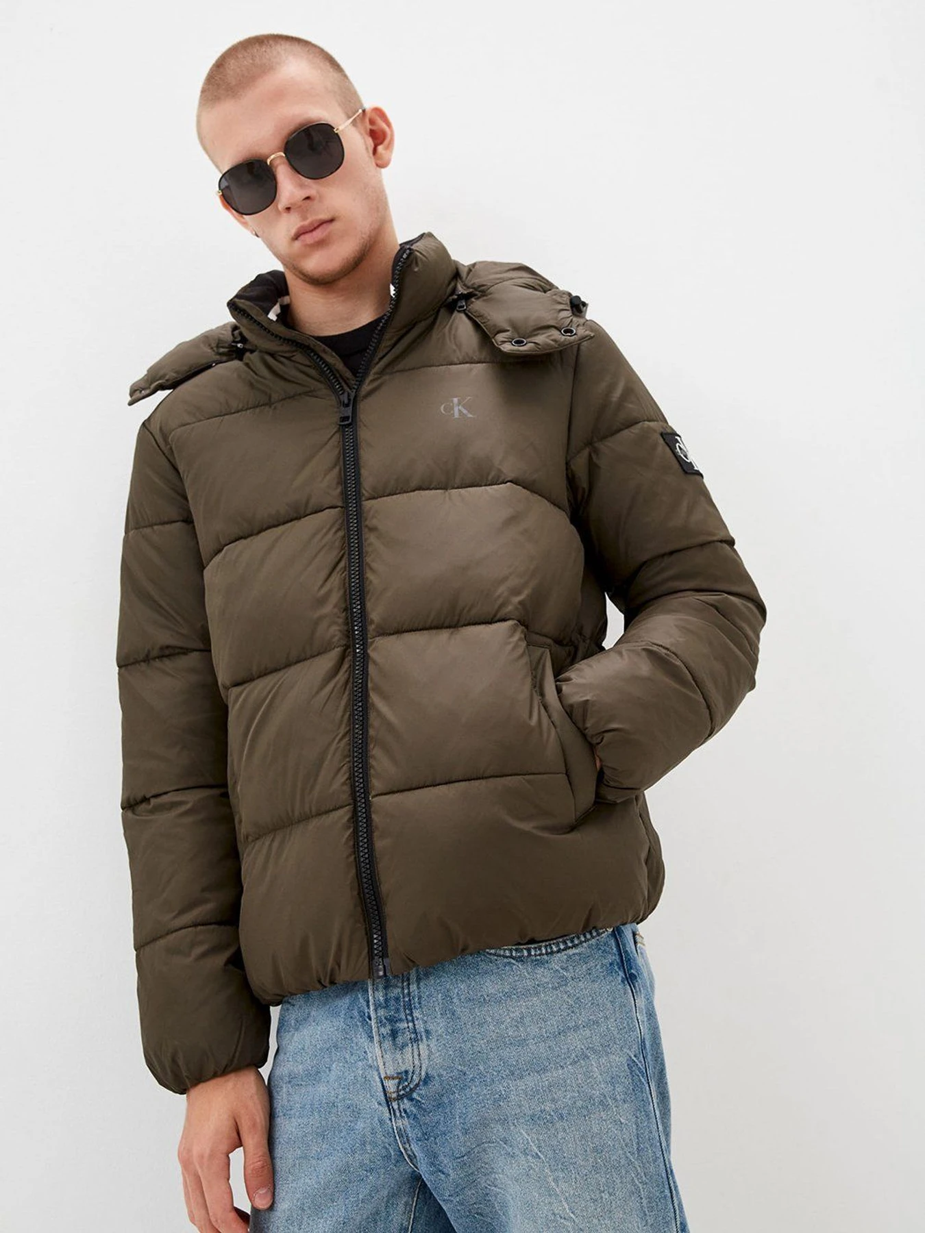 Куртки и дубленки Calvin Klein Jeans модель J30J319057_LBL Куртки и дубленки Calvin Klein Jeans модель J30J319057_LBL Фото