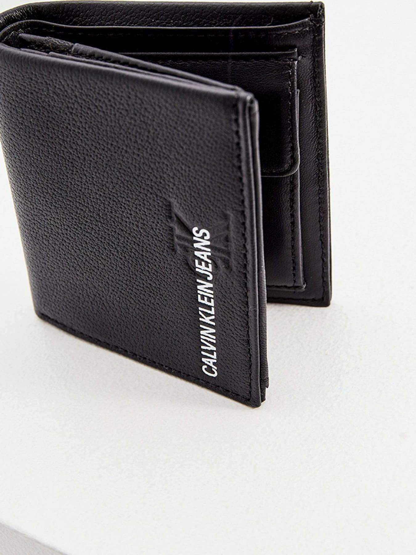 Гаманці Calvin Klein Jeans модель K50K506959_BDS Фото