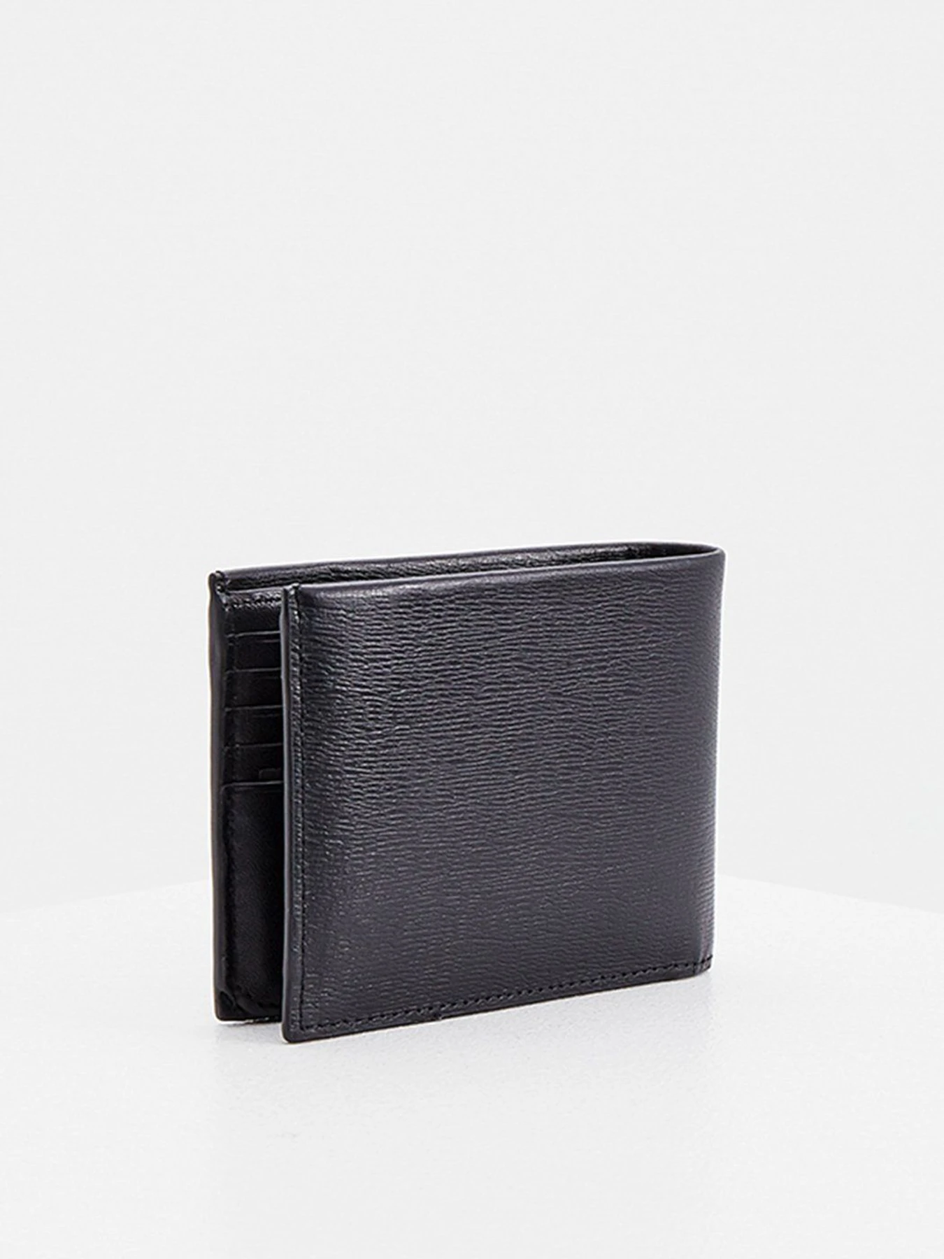Кошельки Calvin Klein Jeans модель K50K507394_BAX Кошельки Calvin Klein Jeans модель K50K507394_BAX Фото
