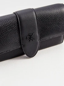 Кошельки Calvin Klein Jeans модель K60K608252_BDS Фото