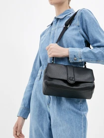 Сумки Calvin Klein Jeans модель K60K608268_BDS Фото