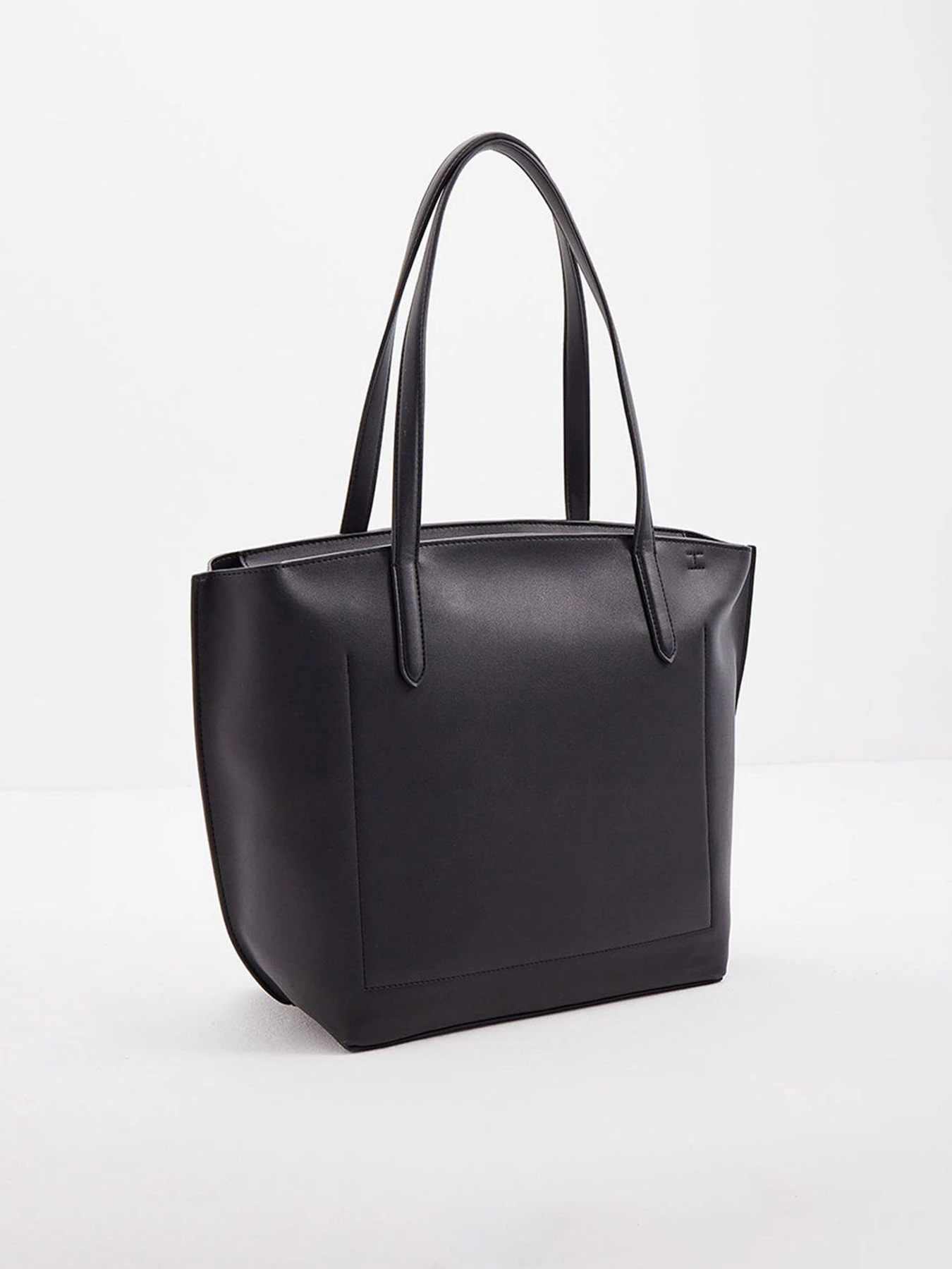 Сумки Calvin Klein Jeans модель K60K608384_BDS Сумки Calvin Klein Jeans модель K60K608384_BDS Фото