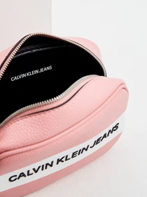 Сумки Calvin Klein Jeans модель K60K608561_TIV Фото