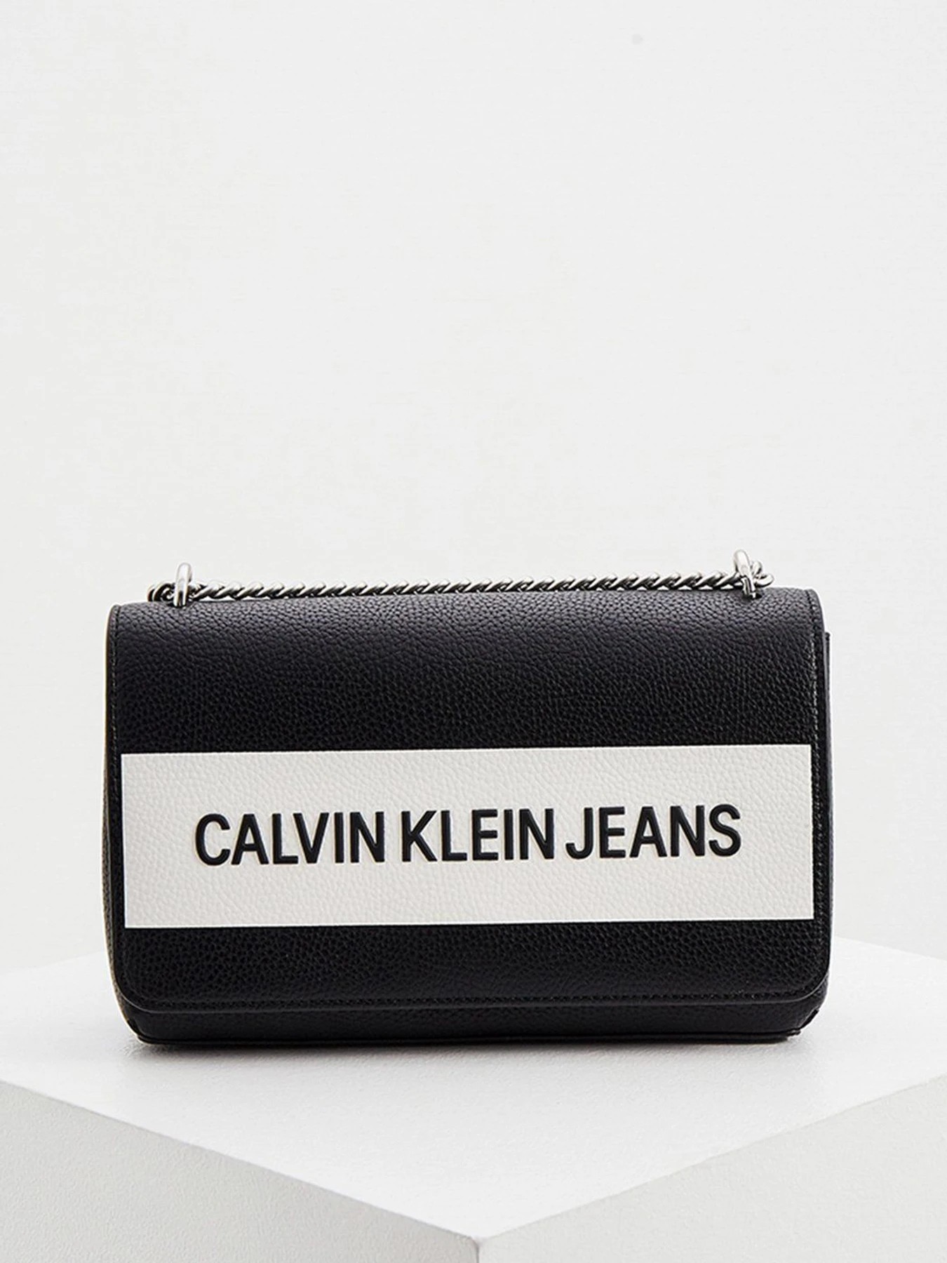 Сумки Calvin Klein Jeans модель K60K608562_BDS Сумки Calvin Klein Jeans модель K60K608562_BDS Фото