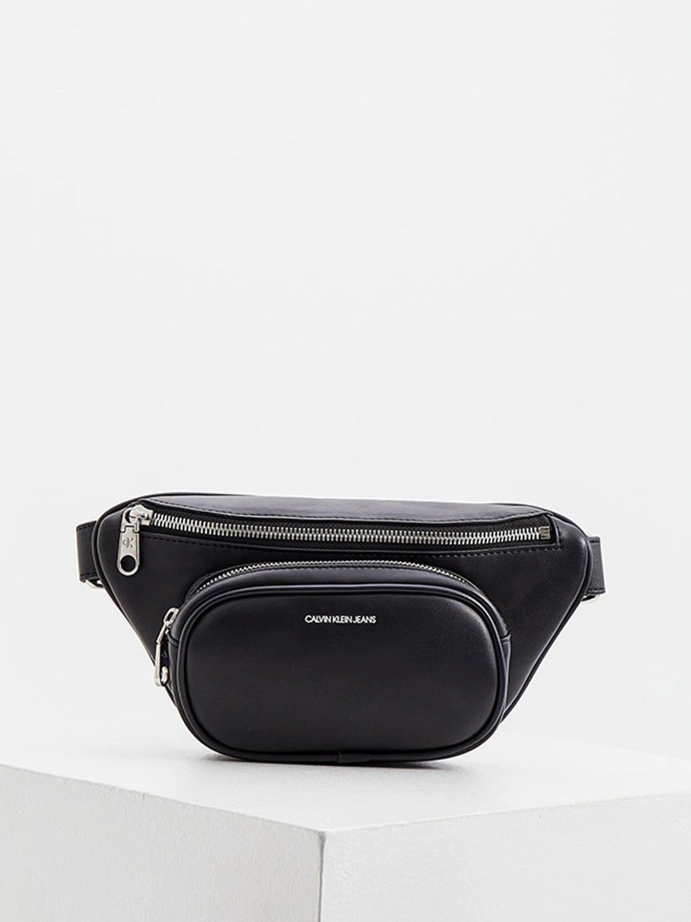 Сумки Calvin Klein Jeans модель K60K608694_BDS Сумки Calvin Klein Jeans модель K60K608694_BDS Фото