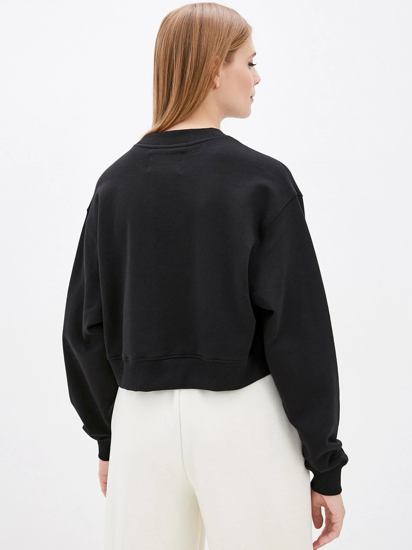 Свитры и кардиганы Calvin Klein Jeans модель J20J216956_BEH Свитры и кардиганы Calvin Klein Jeans модель J20J216956_BEH Фото