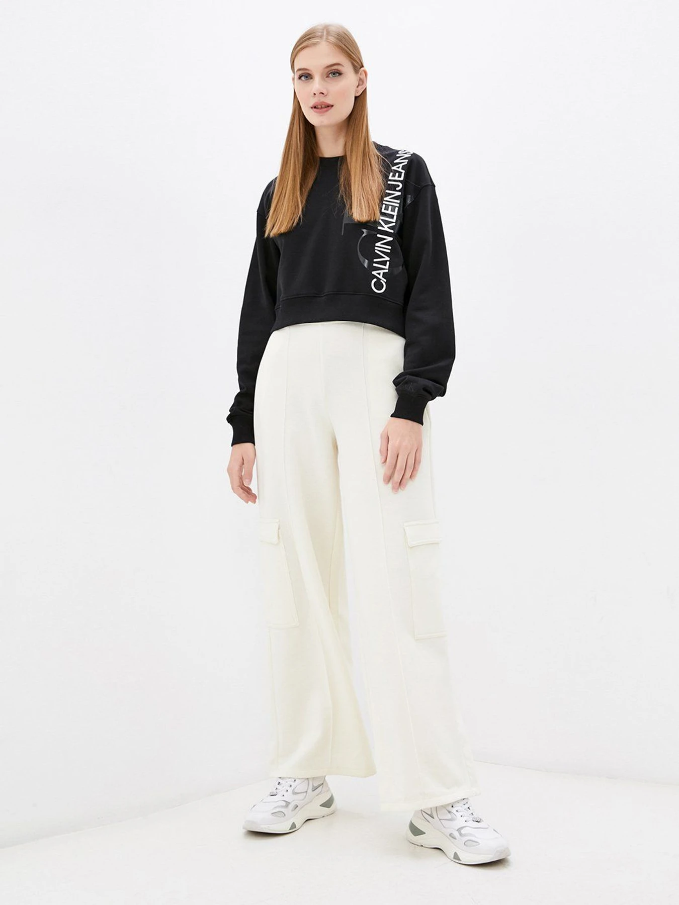 Свитры и кардиганы Calvin Klein Jeans модель J20J216956_BEH Свитры и кардиганы Calvin Klein Jeans модель J20J216956_BEH Фото