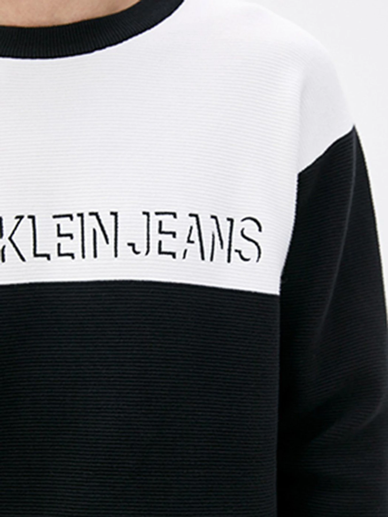 Свитры и кардиганы Calvin Klein Jeans модель J30J318615_YAF Свитры и кардиганы Calvin Klein Jeans модель J30J318615_YAF Фото