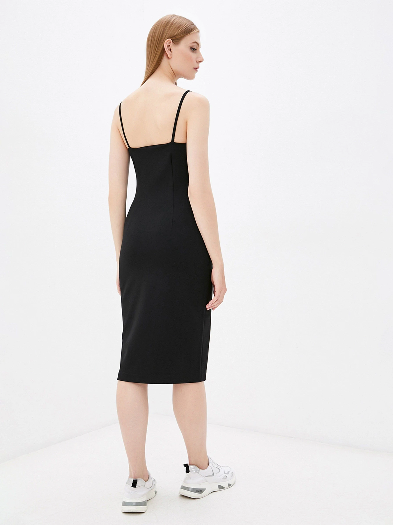 Платья Calvin Klein Jeans модель J20J216716_BEH Платья Calvin Klein Jeans модель J20J216716_BEH Фото