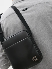 Сумки Calvin Klein Jeans модель K50K507206_BDS Фото