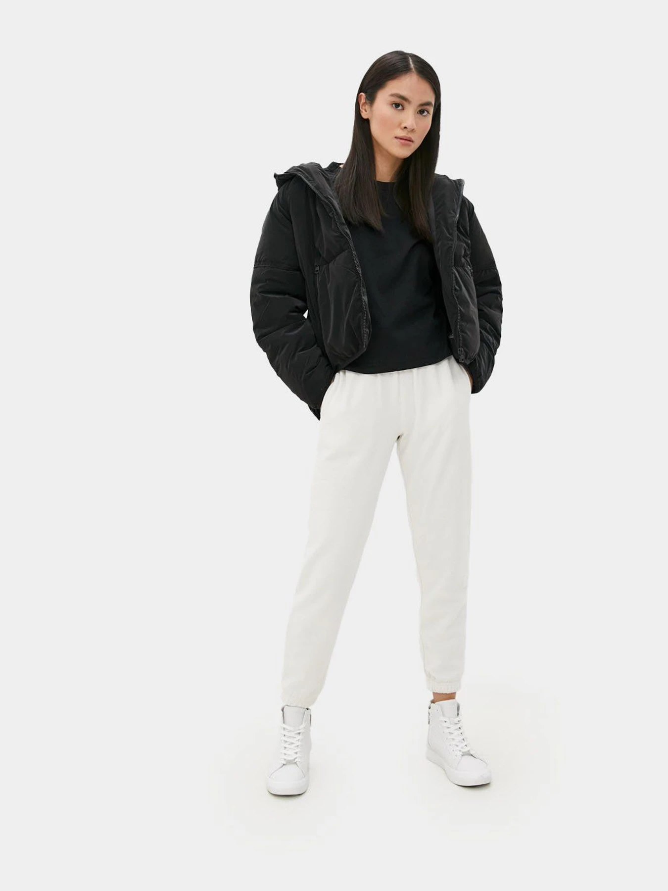 Куртки и дубленки Calvin Klein Jeans модель J20J216867_BEH Куртки и дубленки Calvin Klein Jeans модель J20J216867_BEH Фото