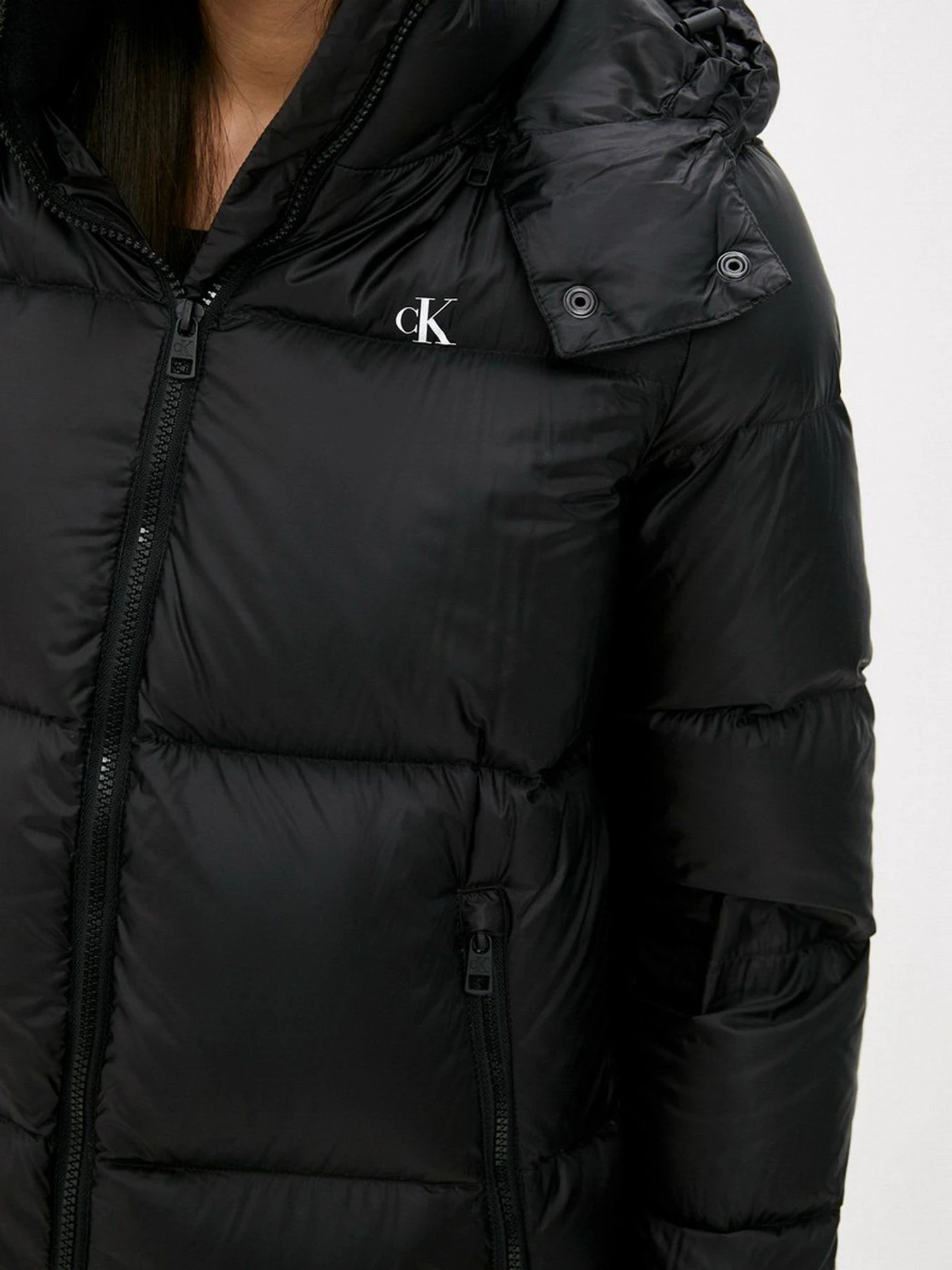 Куртки и дубленки Calvin Klein Jeans модель J20J216887_BEH Куртки и дубленки Calvin Klein Jeans модель J20J216887_BEH Фото