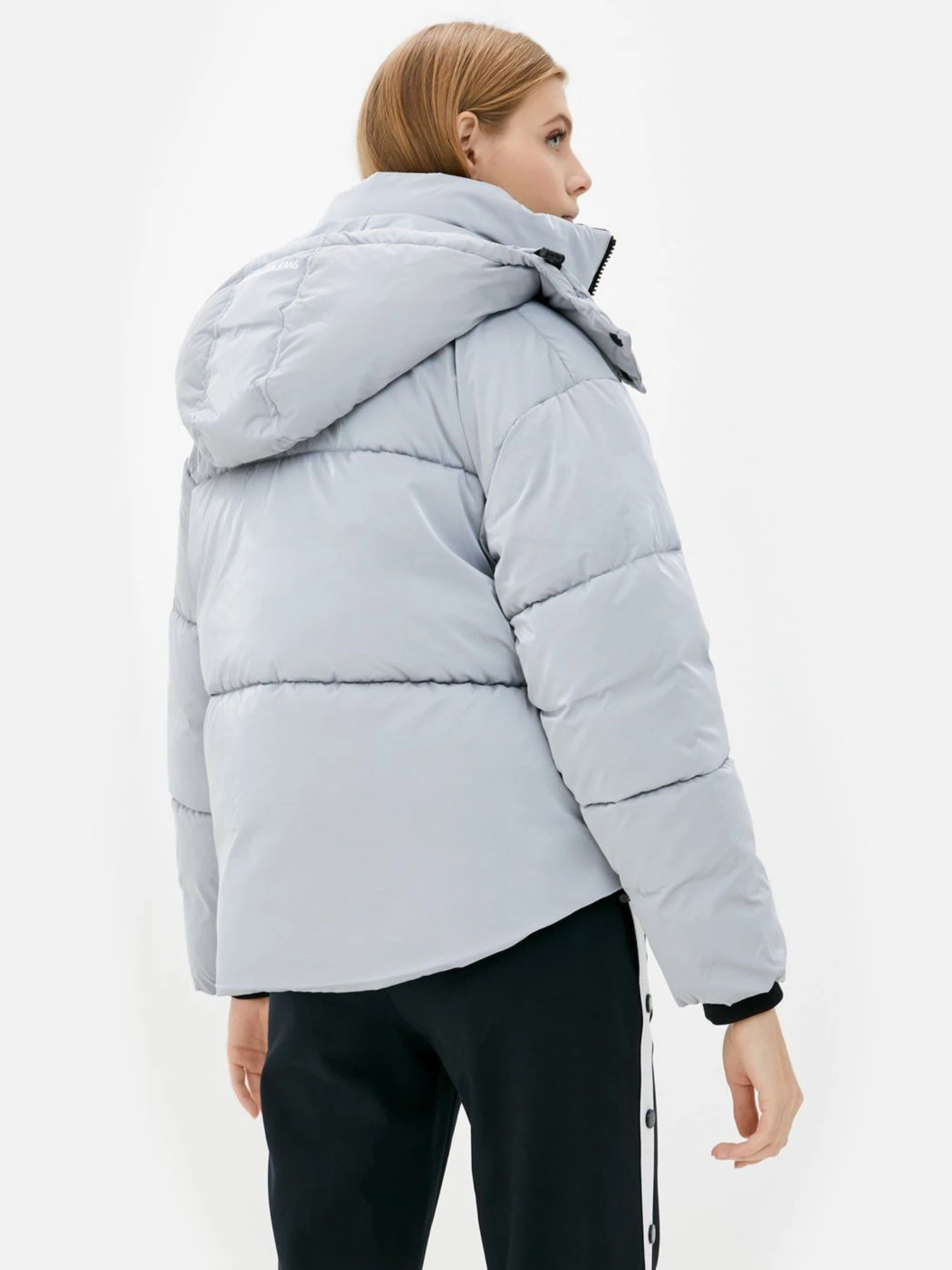 Куртки и дубленки Calvin Klein Jeans модель J20J217426_PS8 Куртки и дубленки Calvin Klein Jeans модель J20J217426_PS8 Фото