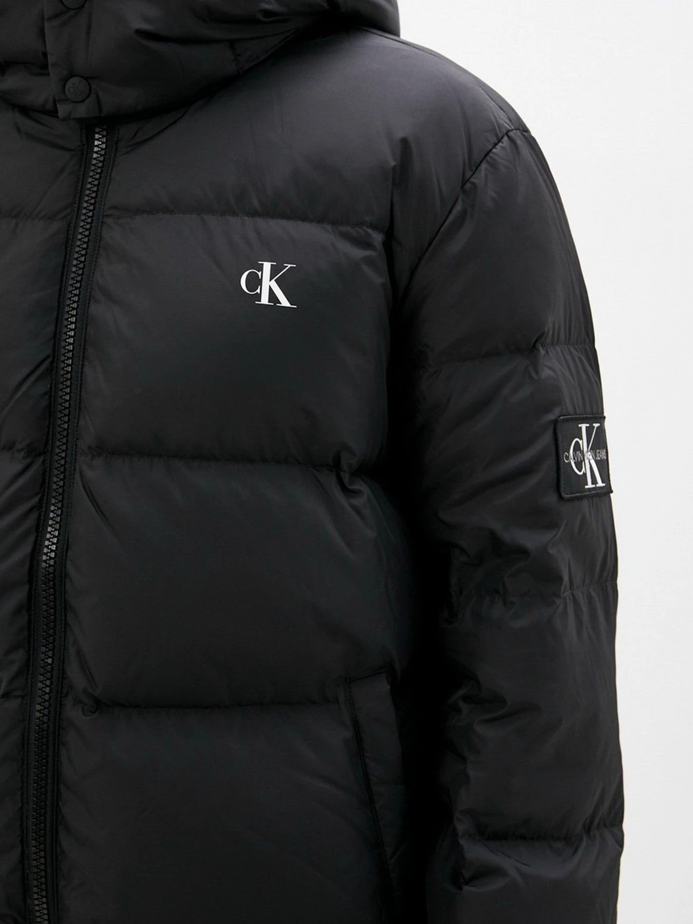 Куртки и дубленки Calvin Klein Jeans модель J30J318412_BEH Куртки и дубленки Calvin Klein Jeans модель J30J318412_BEH Фото