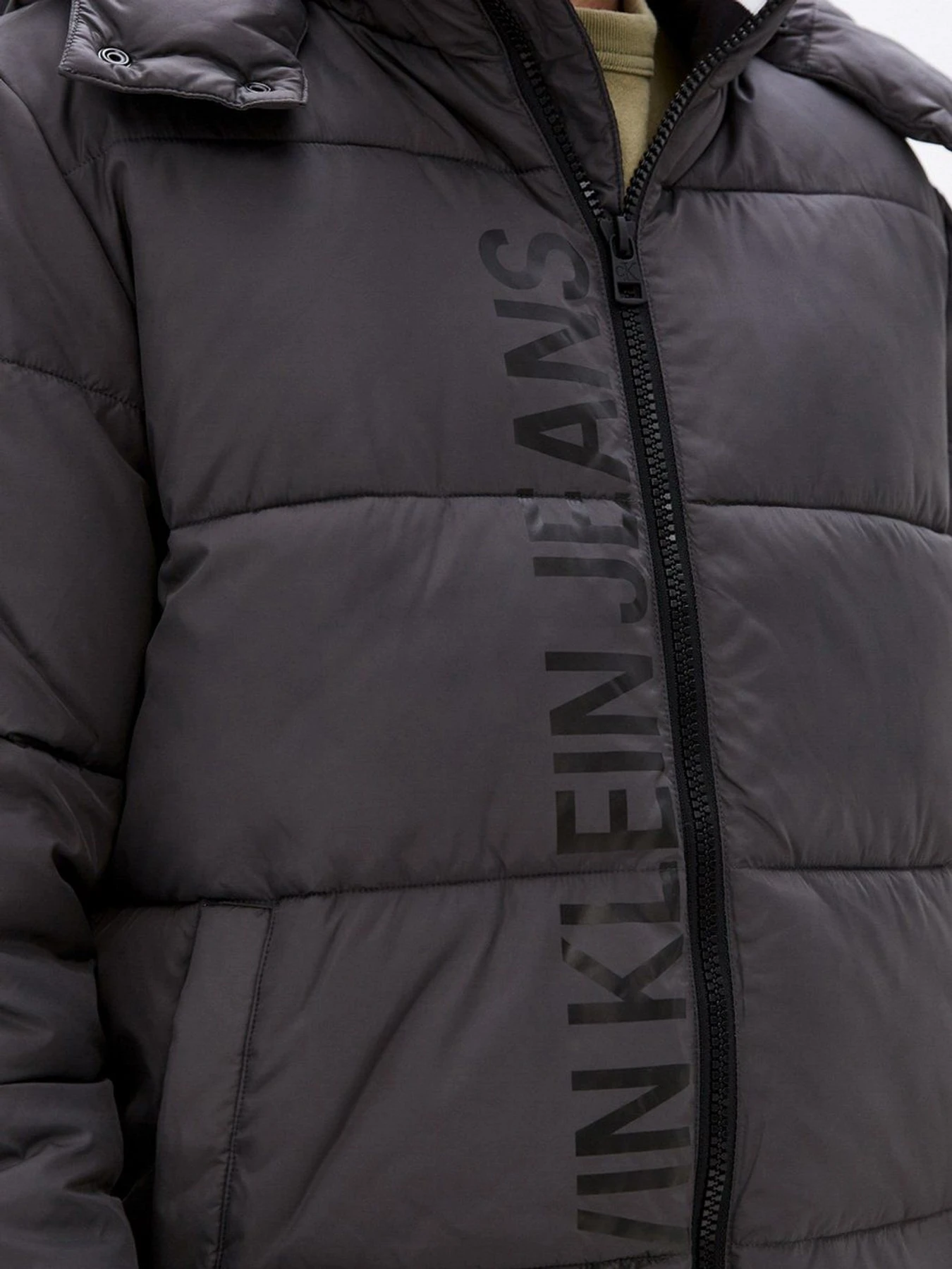 Куртки и дубленки Calvin Klein Jeans модель J30J319057_PCK Куртки и дубленки Calvin Klein Jeans модель J30J319057_PCK Фото
