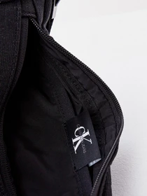 Сумки Calvin Klein Jeans модель K50K507598_BDS Фото