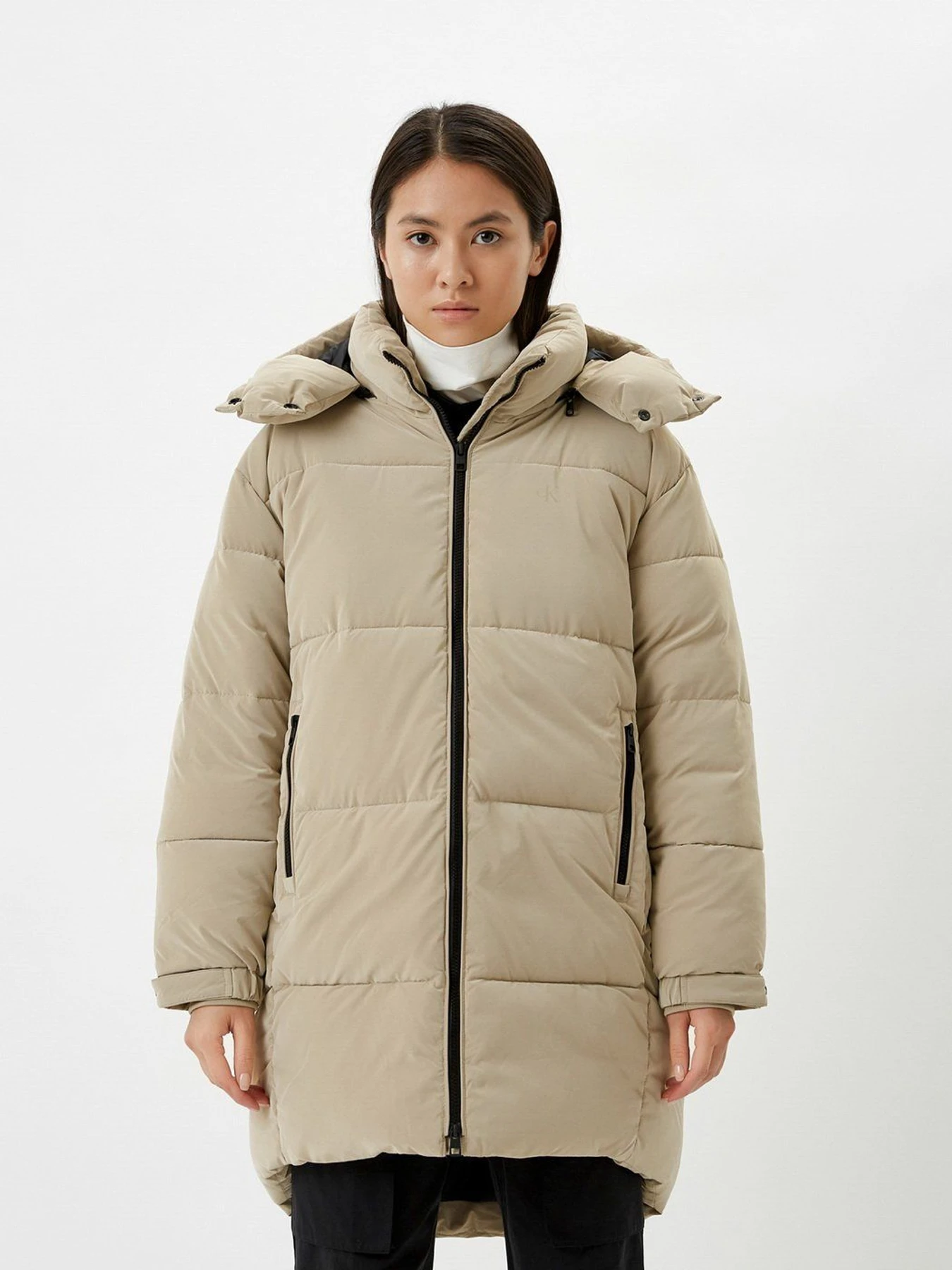 Куртки и дубленки Calvin Klein Jeans модель J20J216873_PBF Куртки и дубленки Calvin Klein Jeans модель J20J216873_PBF Фото