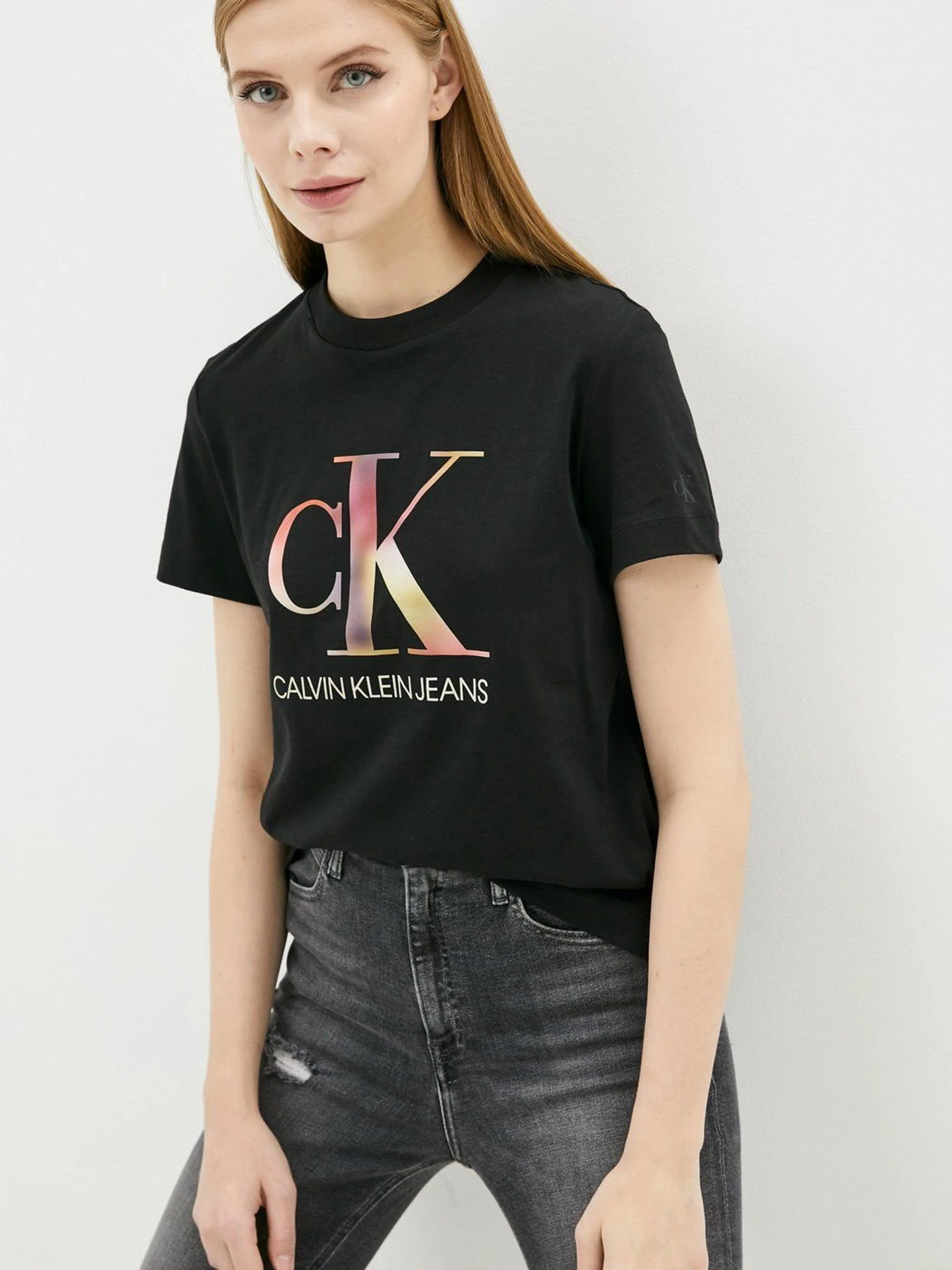 Футболки и поло Calvin Klein Jeans модель J20J217289_BEH Фото