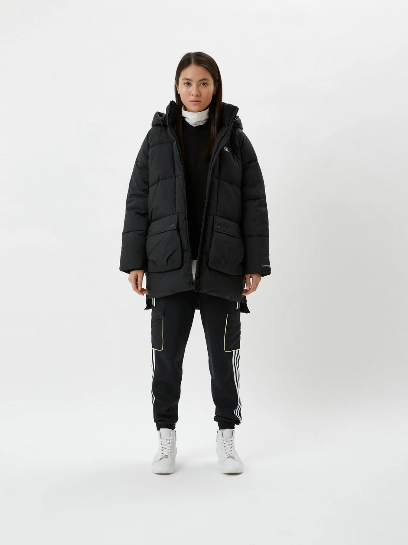 Куртки и дубленки Calvin Klein Jeans модель J20J217559_BEH Куртки и дубленки Calvin Klein Jeans модель J20J217559_BEH Фото