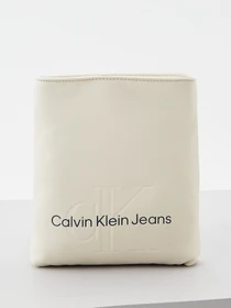 Сумки Calvin Klein Jeans Monogram Soft Flatpack S модель K50K508202_YAS Фото