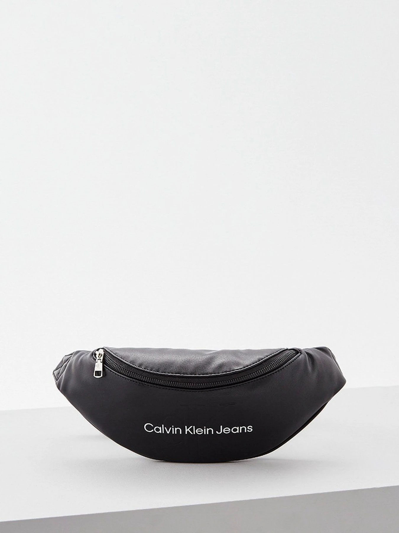 Сумки Calvin Klein Jeans модель K50K508203_BDS Фото
