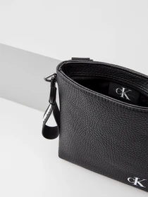 Сумки Calvin Klein Jeans модель K50K508207_BDS Фото