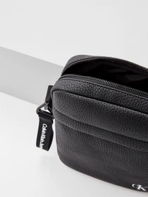 Сумки Calvin Klein Jeans модель K50K508208_BDS Фото