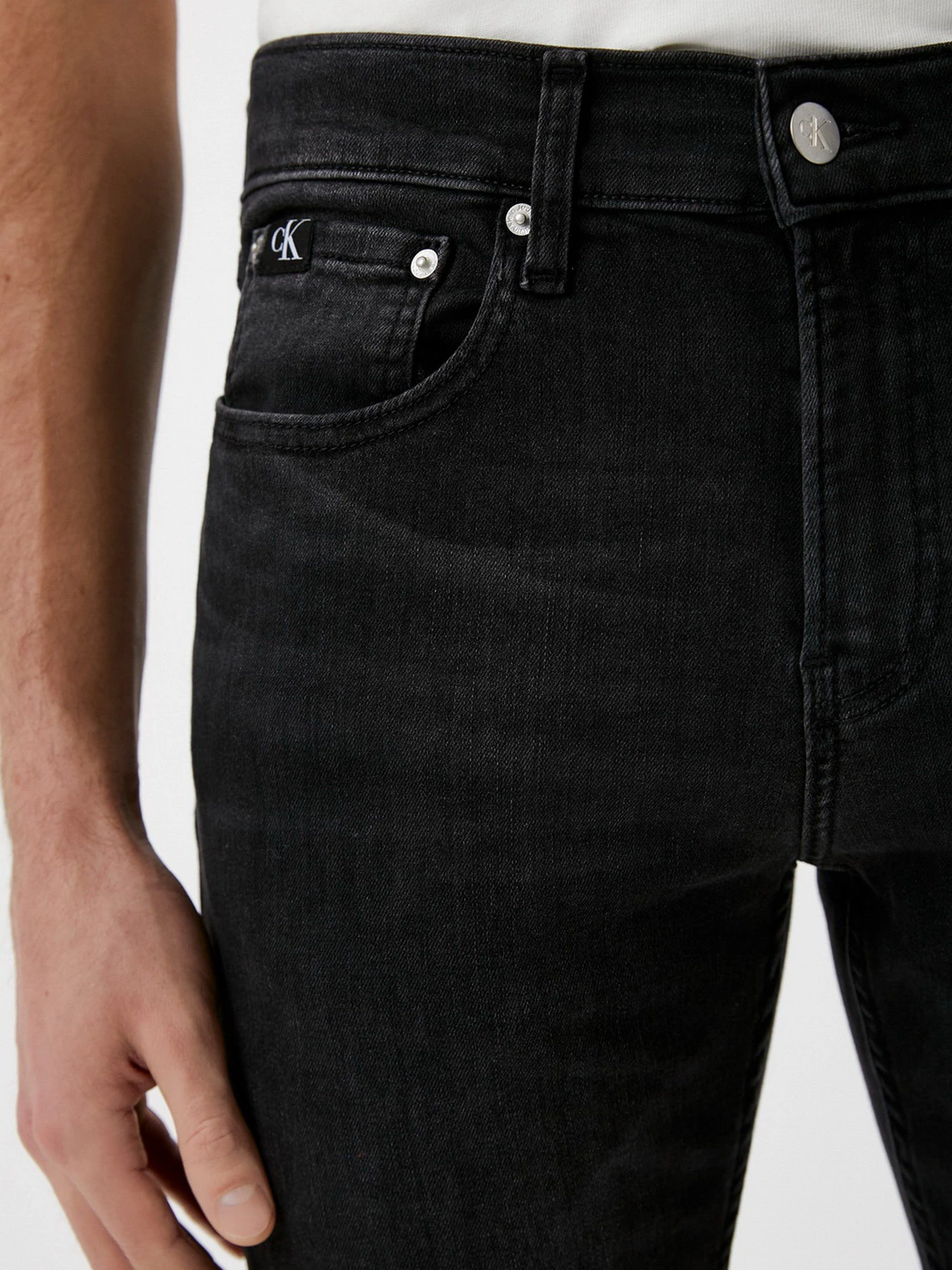 Джинси Calvin Klein Jeans Skinny модель J30J319869_1BY Джинси Calvin Klein Jeans Skinny модель J30J319869_1BY Фото
