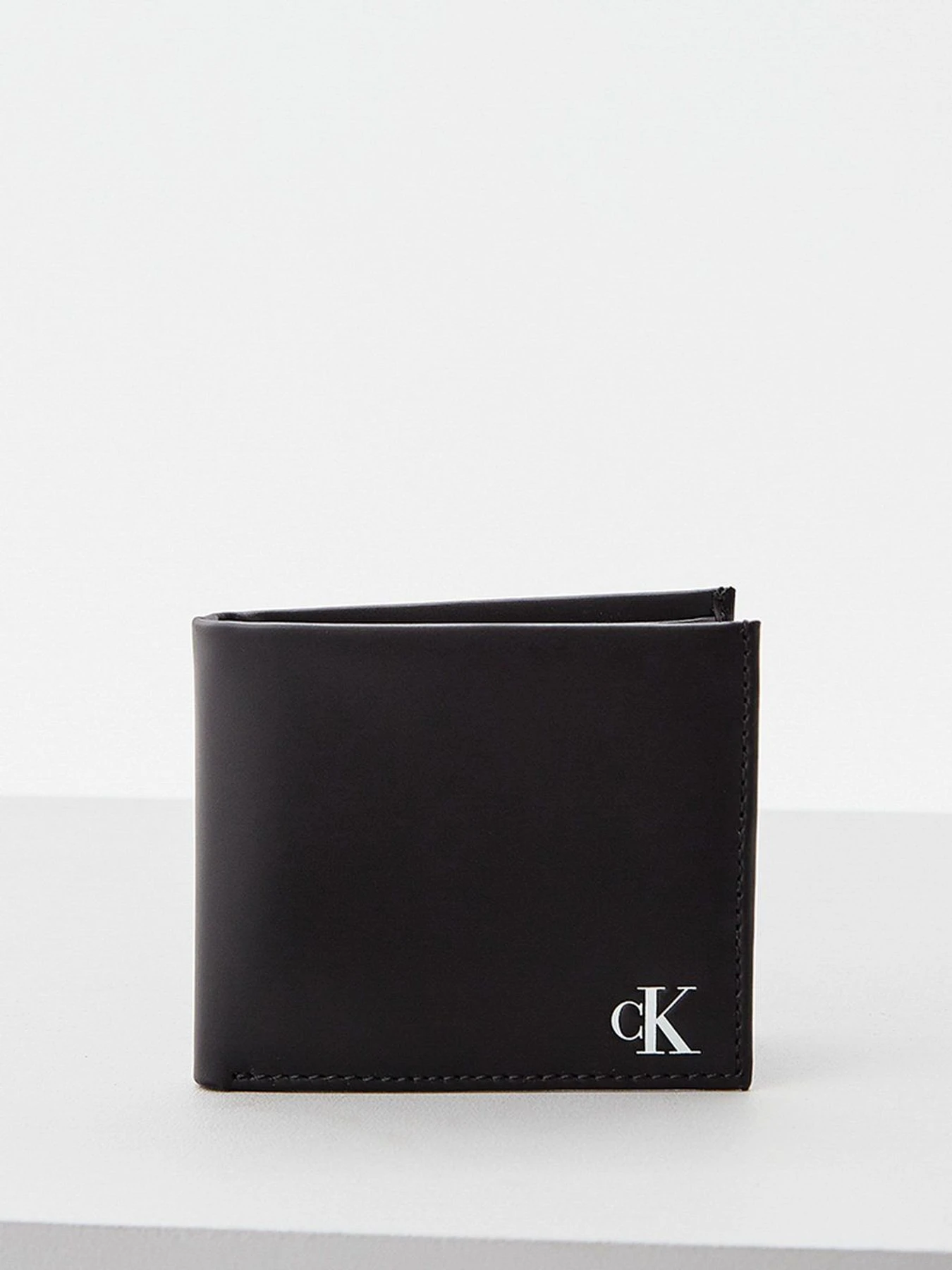 Кошельки Calvin Klein Jeans модель K50K508237_BDS Кошельки Calvin Klein Jeans модель K50K508237_BDS Фото