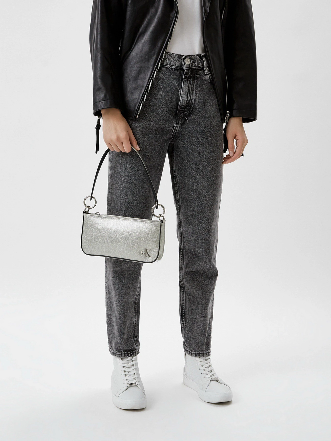 Сумки Calvin Klein Jeans модель K60K608943_01B Сумки Calvin Klein Jeans модель K60K608943_01B Фото