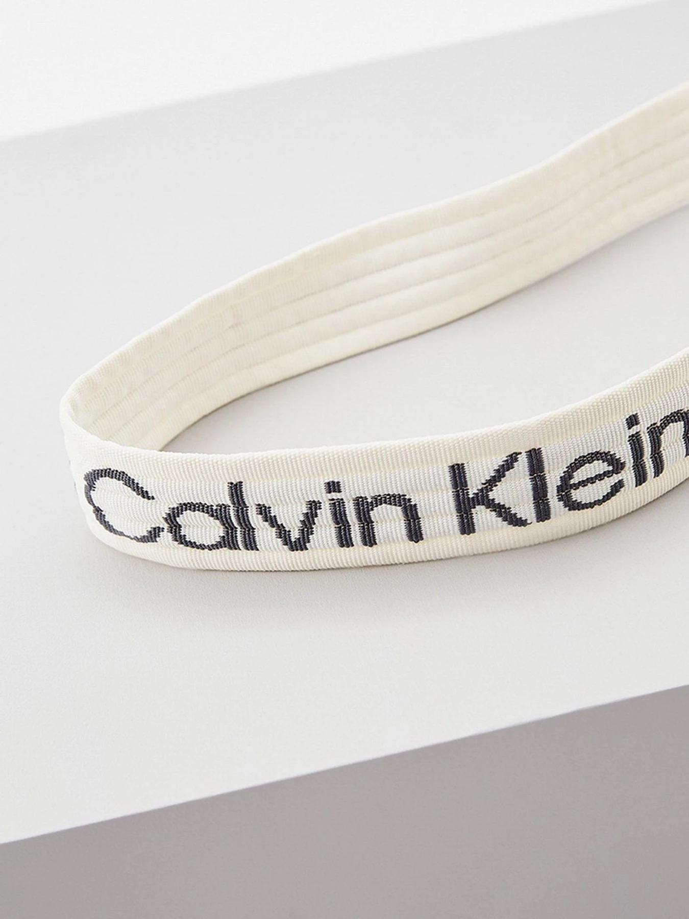 Сумки Calvin Klein Jeans модель K60K608944_YAH Сумки Calvin Klein Jeans модель K60K608944_YAH Фото