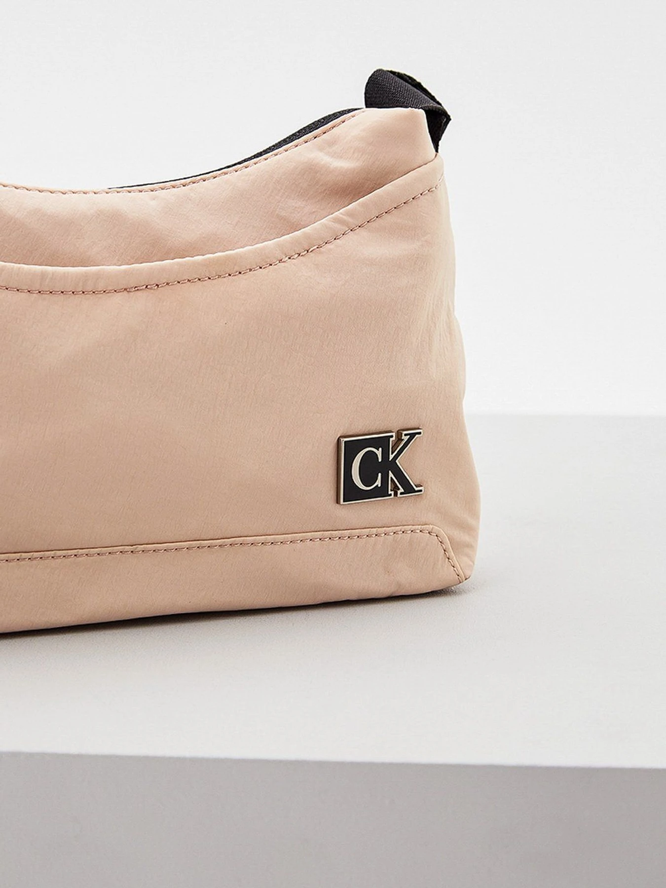 Сумки Calvin Klein Jeans модель K60K608955_TFT Фото