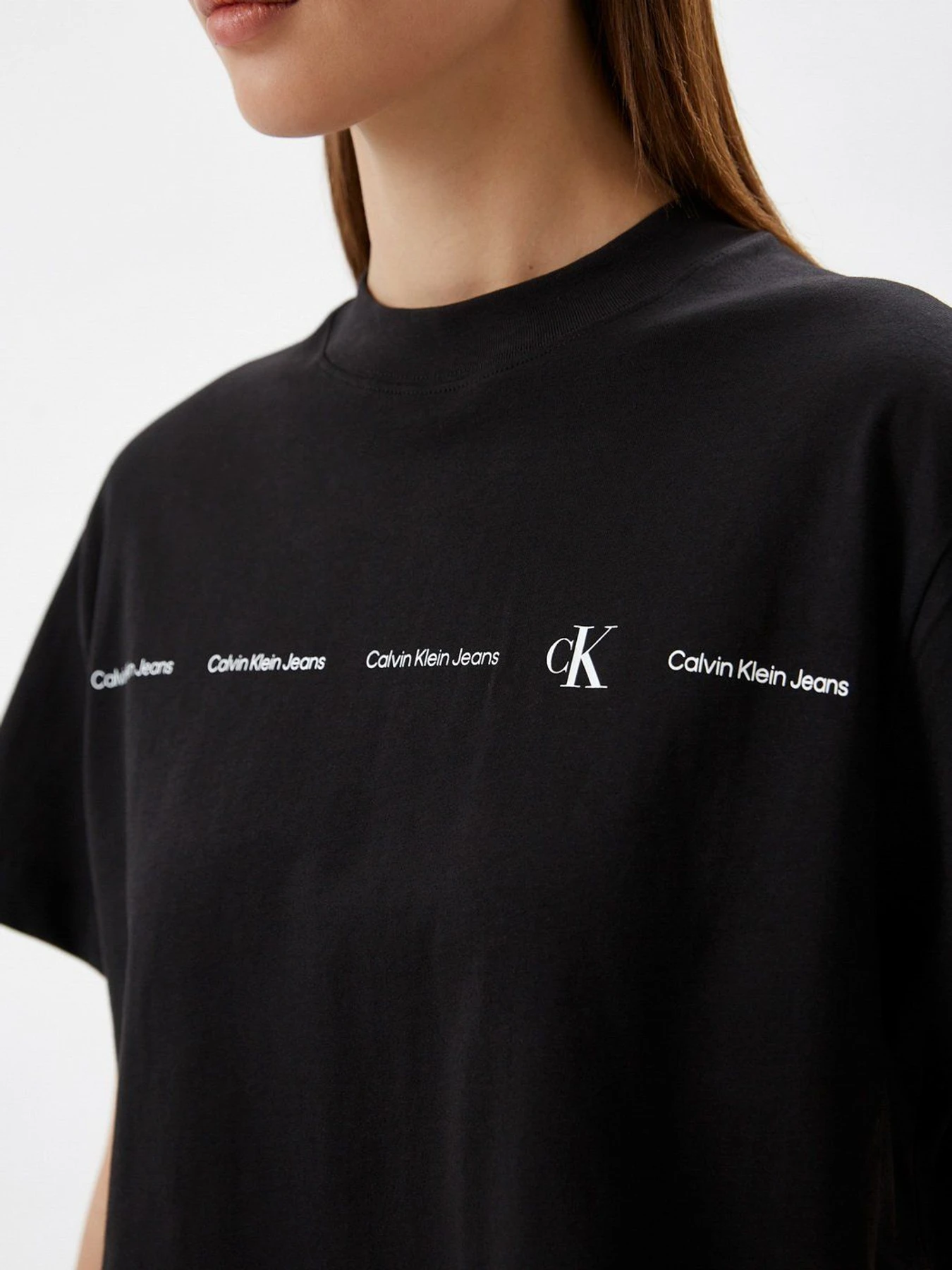 Футболки и поло Calvin Klein Jeans модель J20J217709_BEH Футболки и поло Calvin Klein Jeans модель J20J217709_BEH Фото