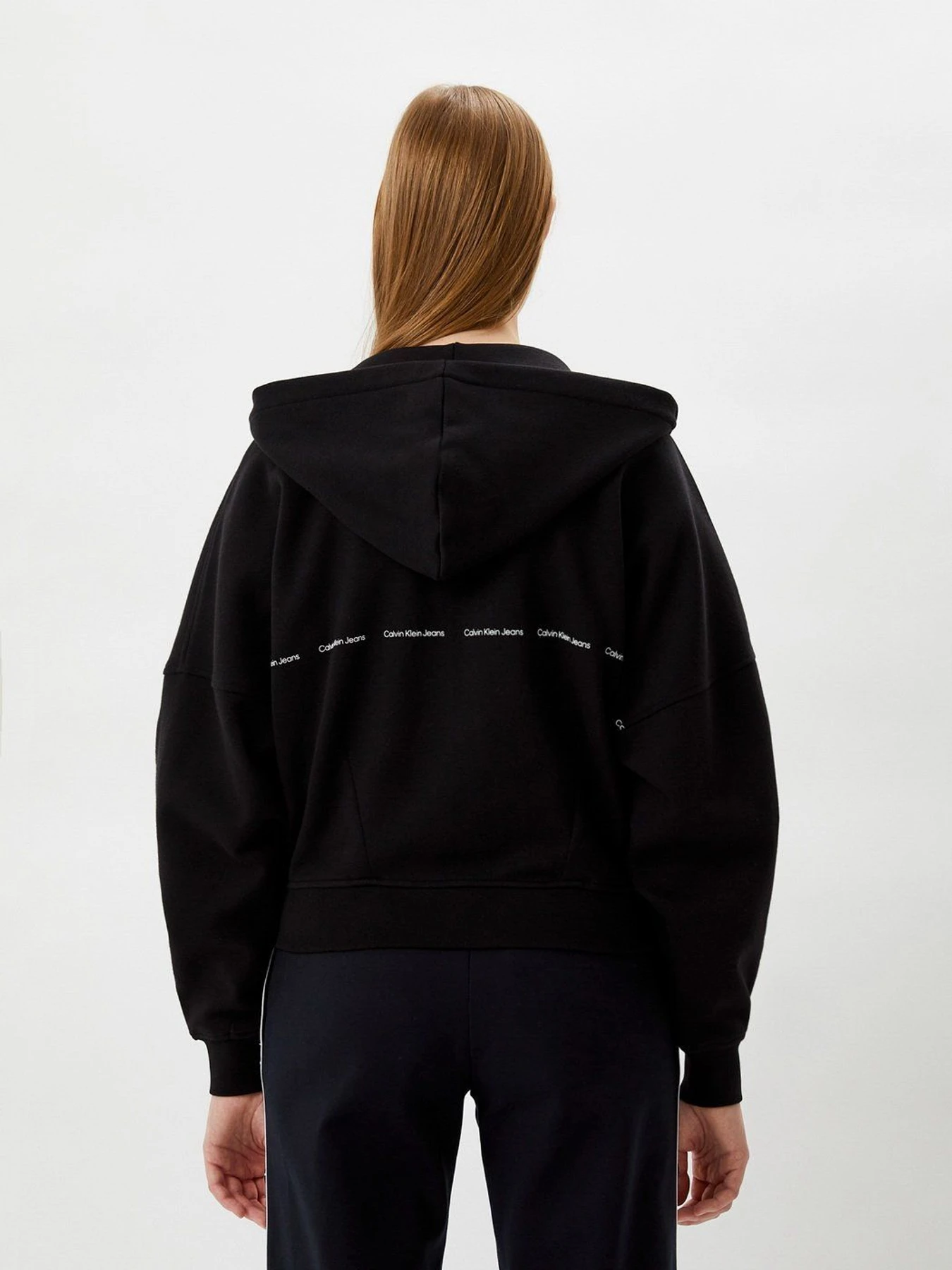 Светри та кардигани Calvin Klein Jeans модель J20J217735_BEH Светри та кардигани Calvin Klein Jeans модель J20J217735_BEH Фото