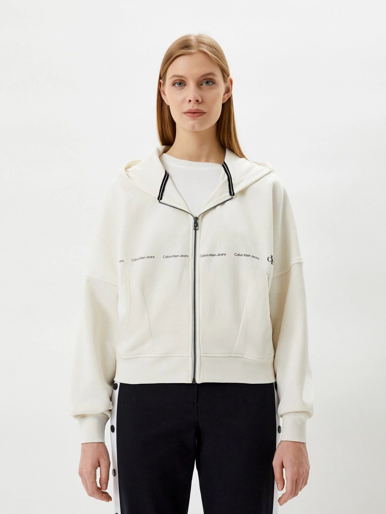 Светри та кардигани Calvin Klein Jeans модель J20J217735_YAS Фото
