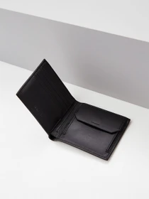 Кошельки Calvin Klein Jeans модель K50K508001_BAX Фото