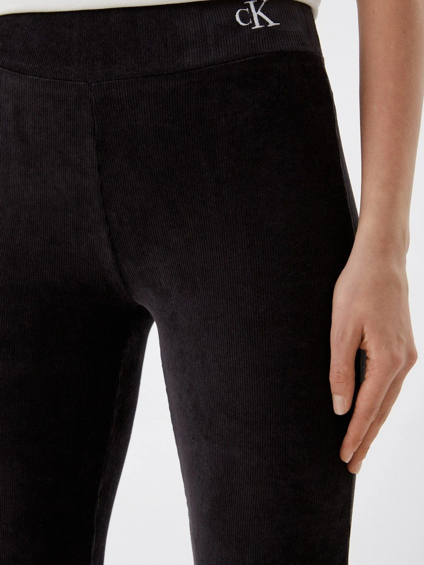 Брюки Calvin Klein Jeans модель J20J217788_BEH Брюки Calvin Klein Jeans модель J20J217788_BEH Фото