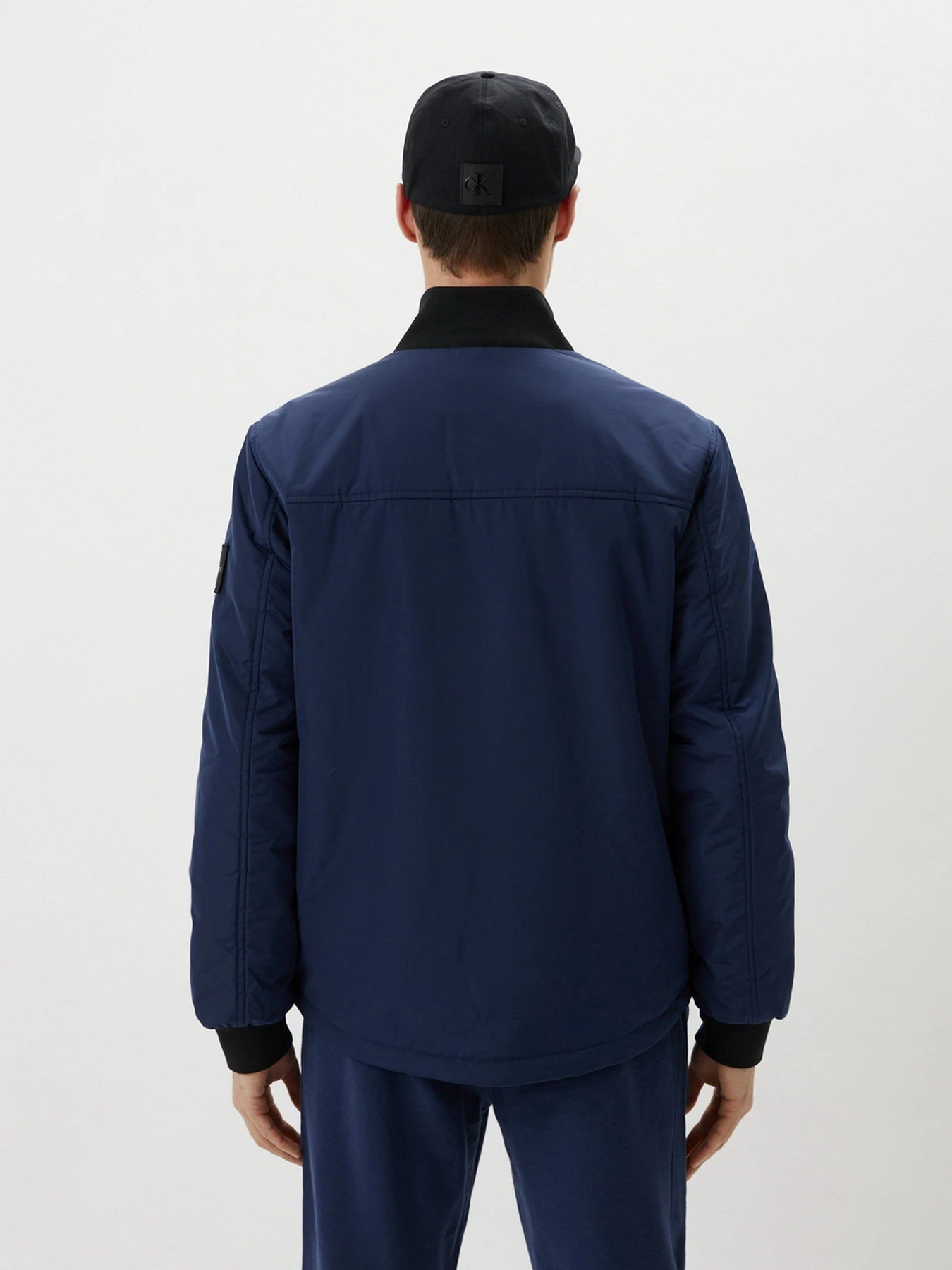 Куртки и дубленки Calvin Klein Jeans модель J30J319884_CBK Куртки и дубленки Calvin Klein Jeans модель J30J319884_CBK Фото