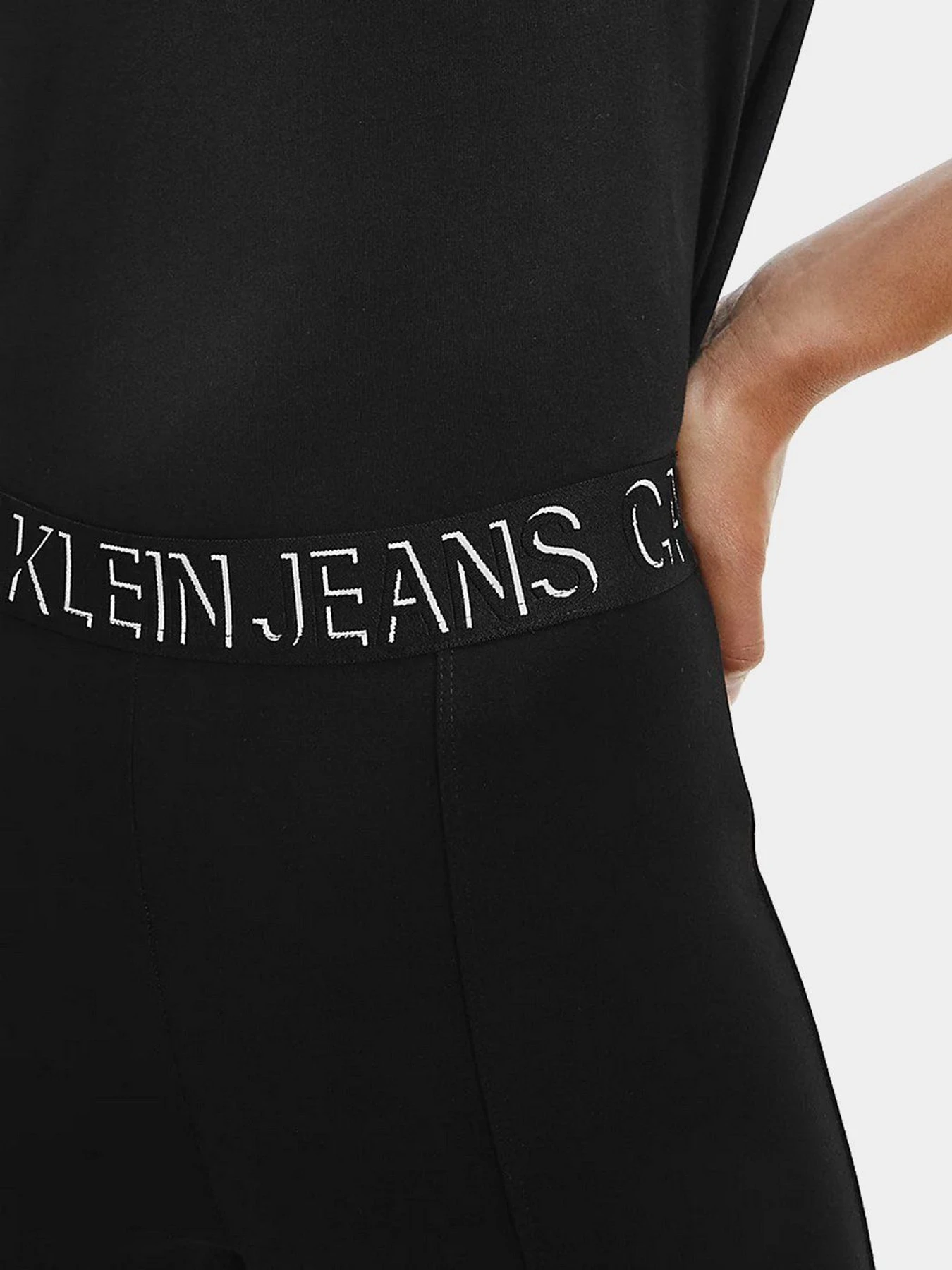 Штани Calvin Klein Jeans модель J20J216586_BEH Штани Calvin Klein Jeans модель J20J216586_BEH Фото