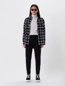 Футболки и поло Calvin Klein Jeans модель J20J216784_P06 Фото