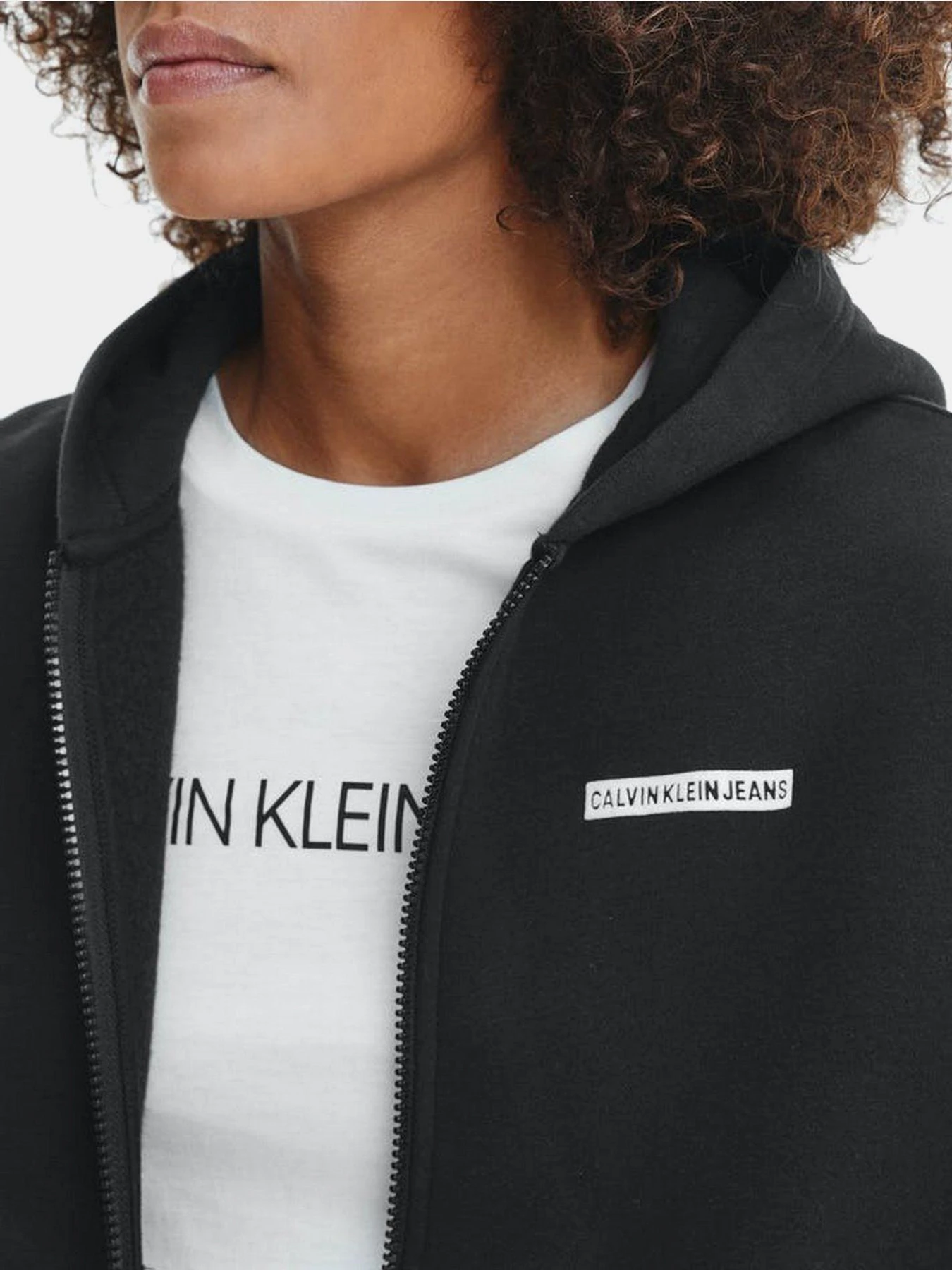 Худі та світшоти Calvin Klein Jeans модель J20J216952_BEH Фото