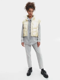 Куртки и дубленки Calvin Klein Jeans модель J20J217708_YAF Фото