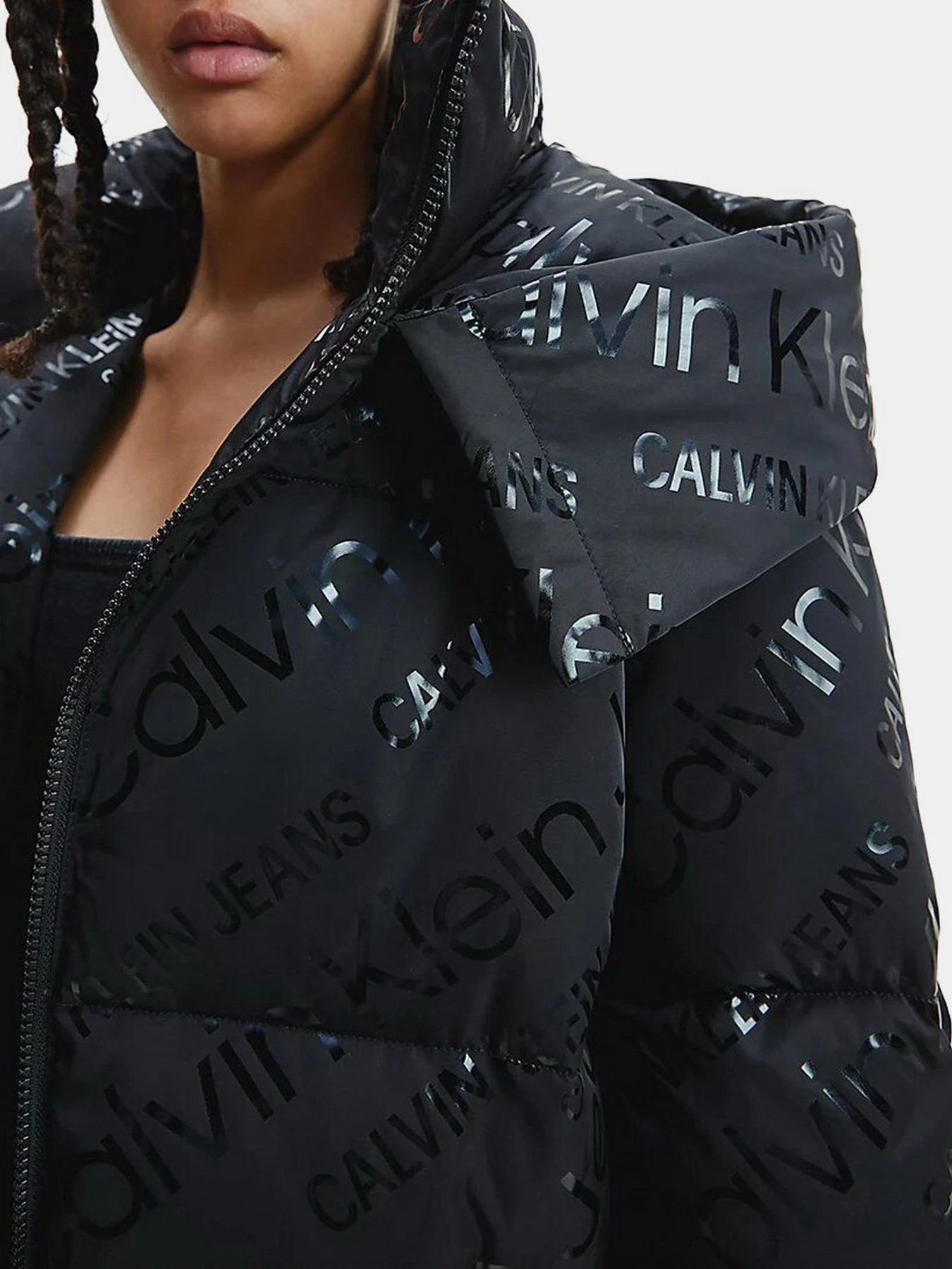Куртки и дубленки Calvin Klein Jeans модель J20J217804_0GJ Куртки и дубленки Calvin Klein Jeans модель J20J217804_0GJ Фото