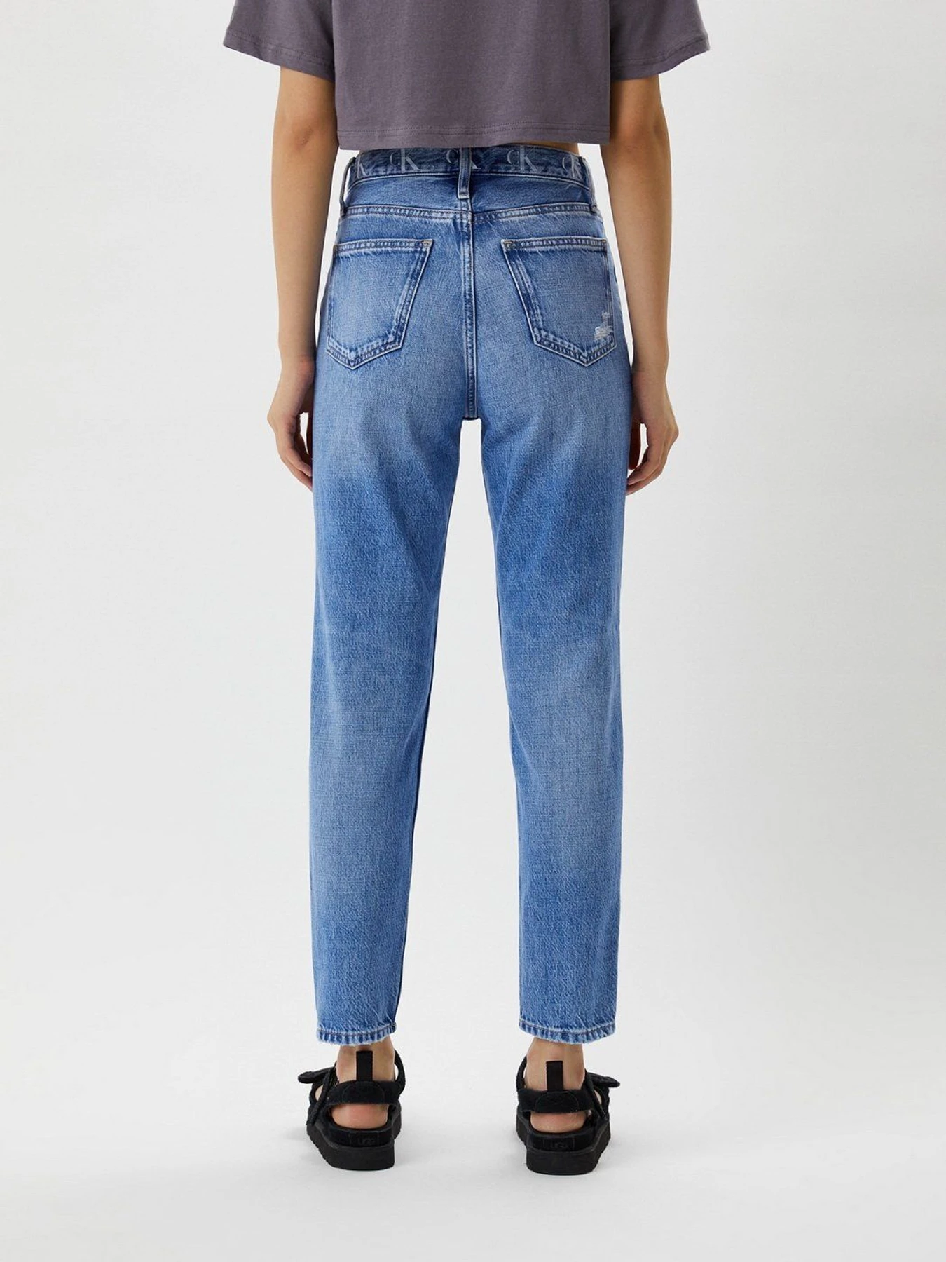Джинсы Calvin Klein Jeans модель J20J217827_1A4 Джинсы Calvin Klein Jeans модель J20J217827_1A4 Фото