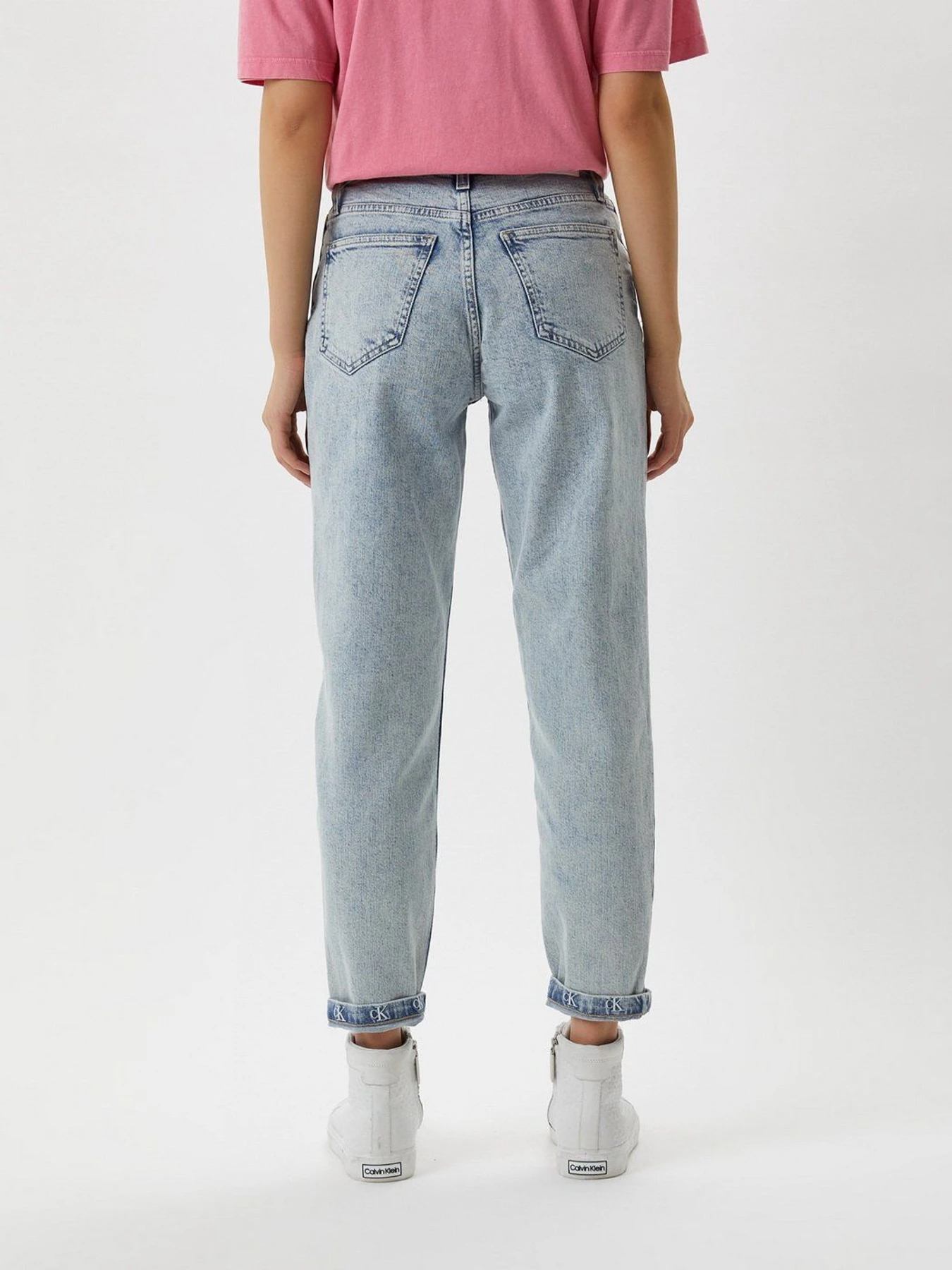Джинсы Calvin Klein Jeans модель J20J217830_1AA Джинсы Calvin Klein Jeans модель J20J217830_1AA Фото